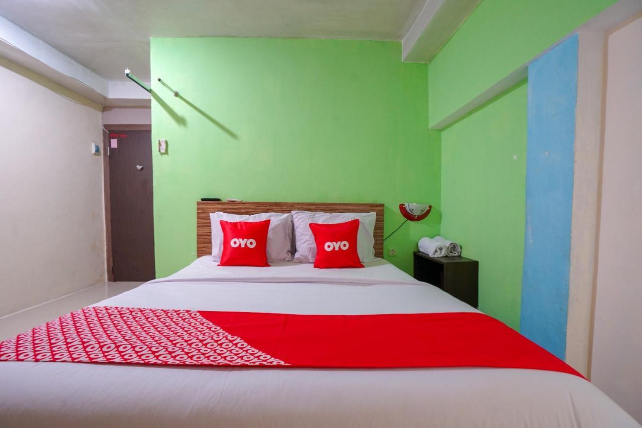 Oyo 1495 Hotel Lendosis Palembang Exteriér fotografie