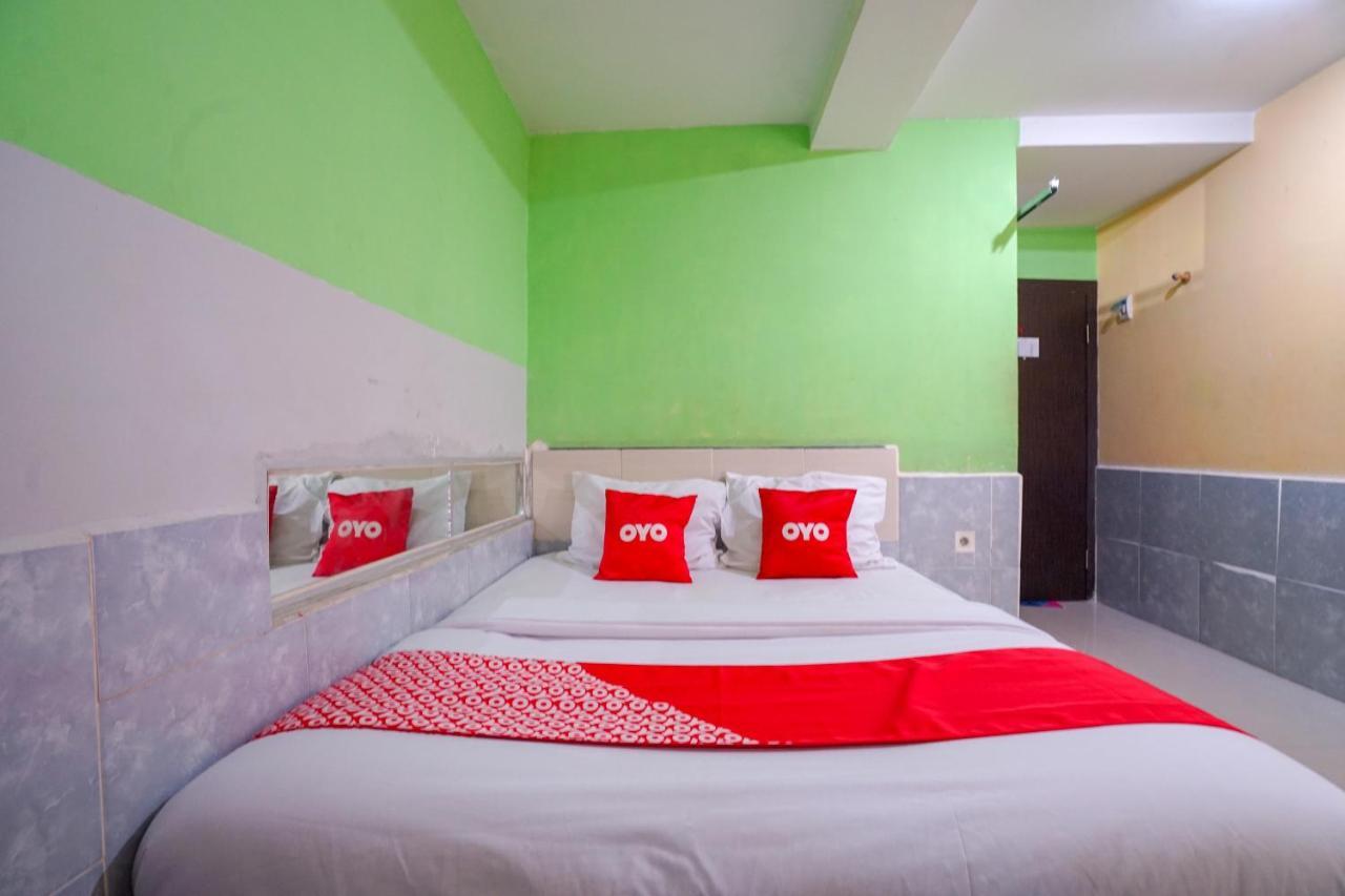Oyo 1495 Hotel Lendosis Palembang Exteriér fotografie