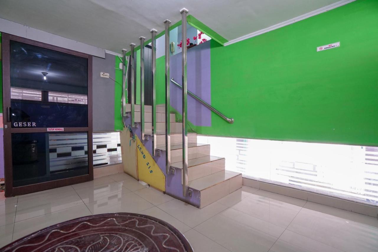 Oyo 1495 Hotel Lendosis Palembang Exteriér fotografie